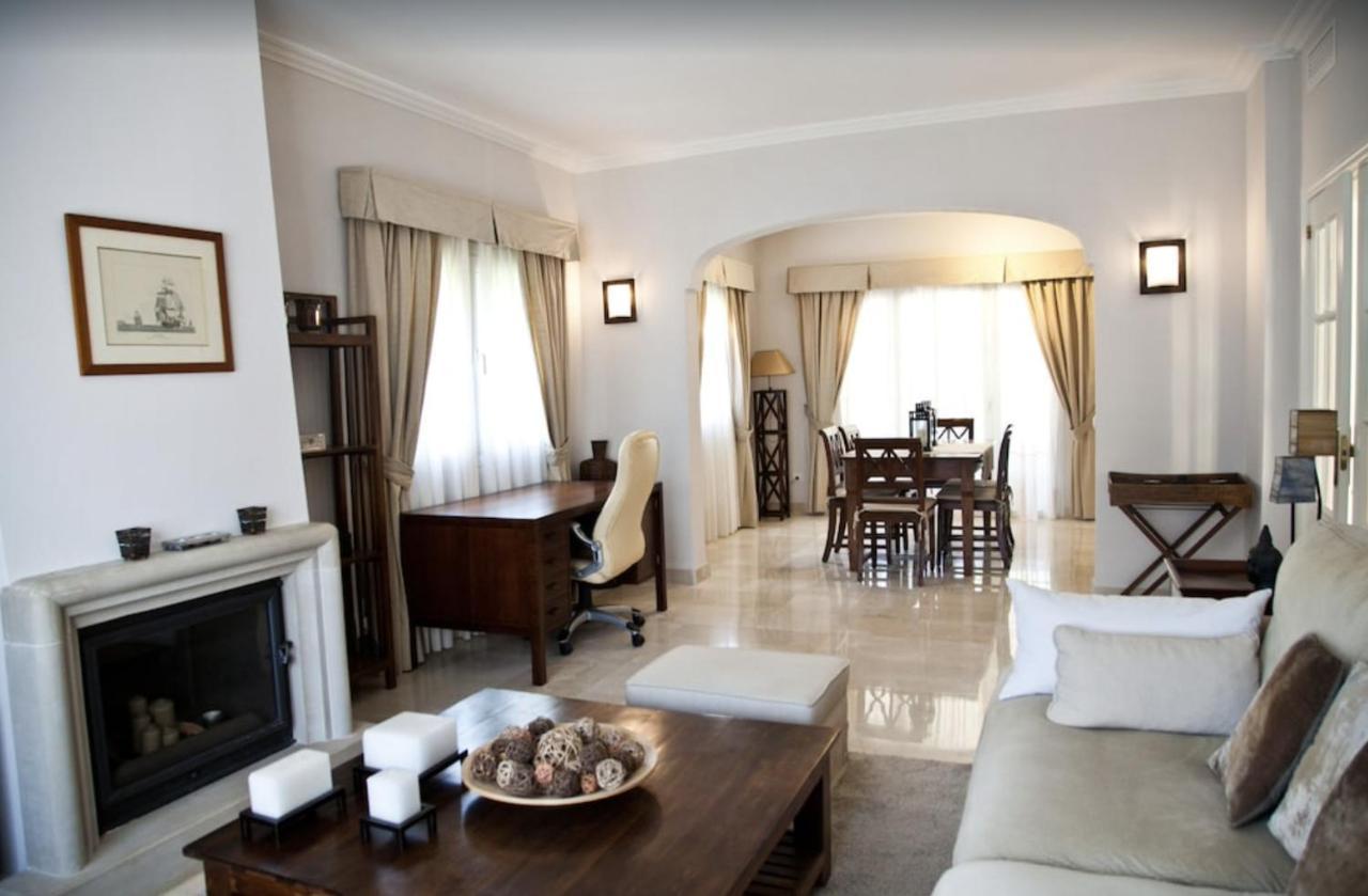 Ferienhaus Casa Pinsa - Mediterrane Doppelhaushälfte Nur 15 Min. Von Palma Llucmajor (Mallorca)