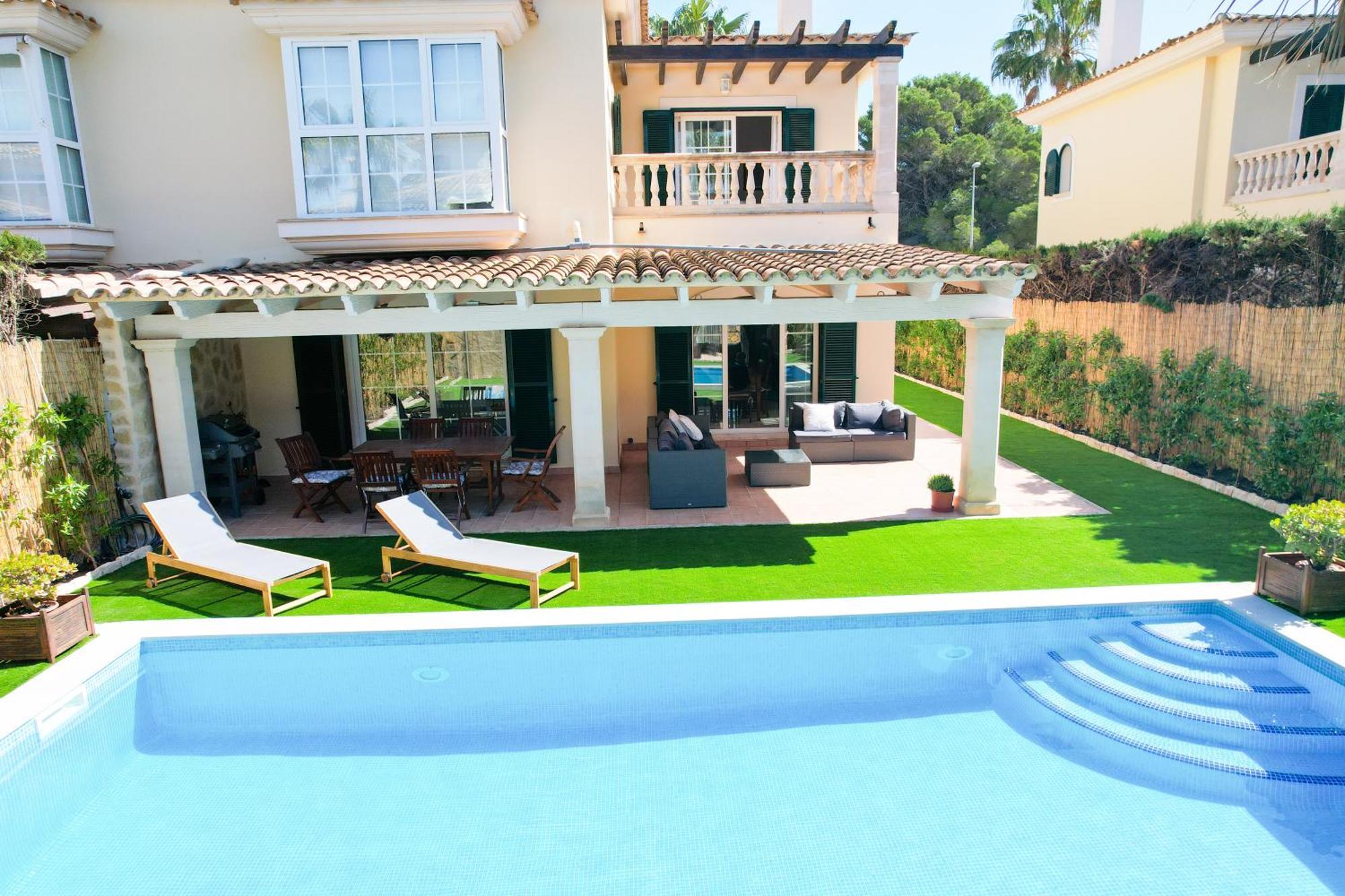 Ferienhaus Casa Pinsa - Mediterrane Doppelhaushälfte Nur 15 Min. Von Palma Llucmajor (Mallorca)